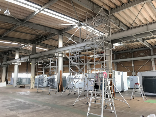 工場内天井防鳥ネット施工 工場内天井防鳥ネット施工