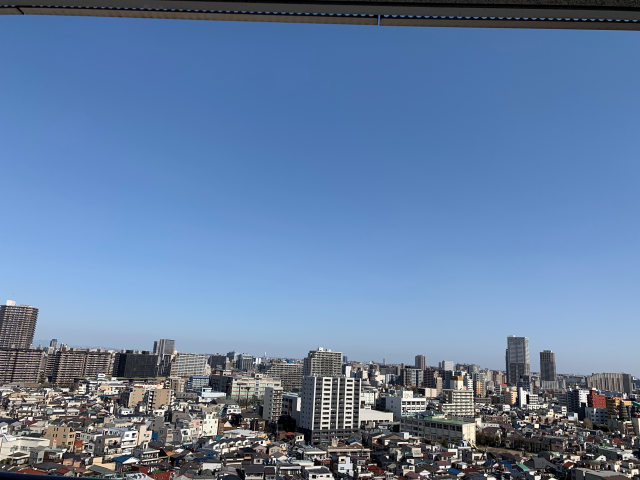 東京都荒川区マンションベランダネット施工 施工前 東京都荒川区マンションベランダネット施工 施工前